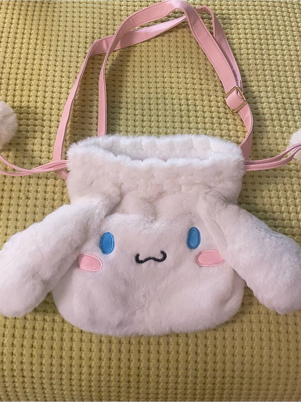 Her Story Cinnamoroll Plush Bucket Purse